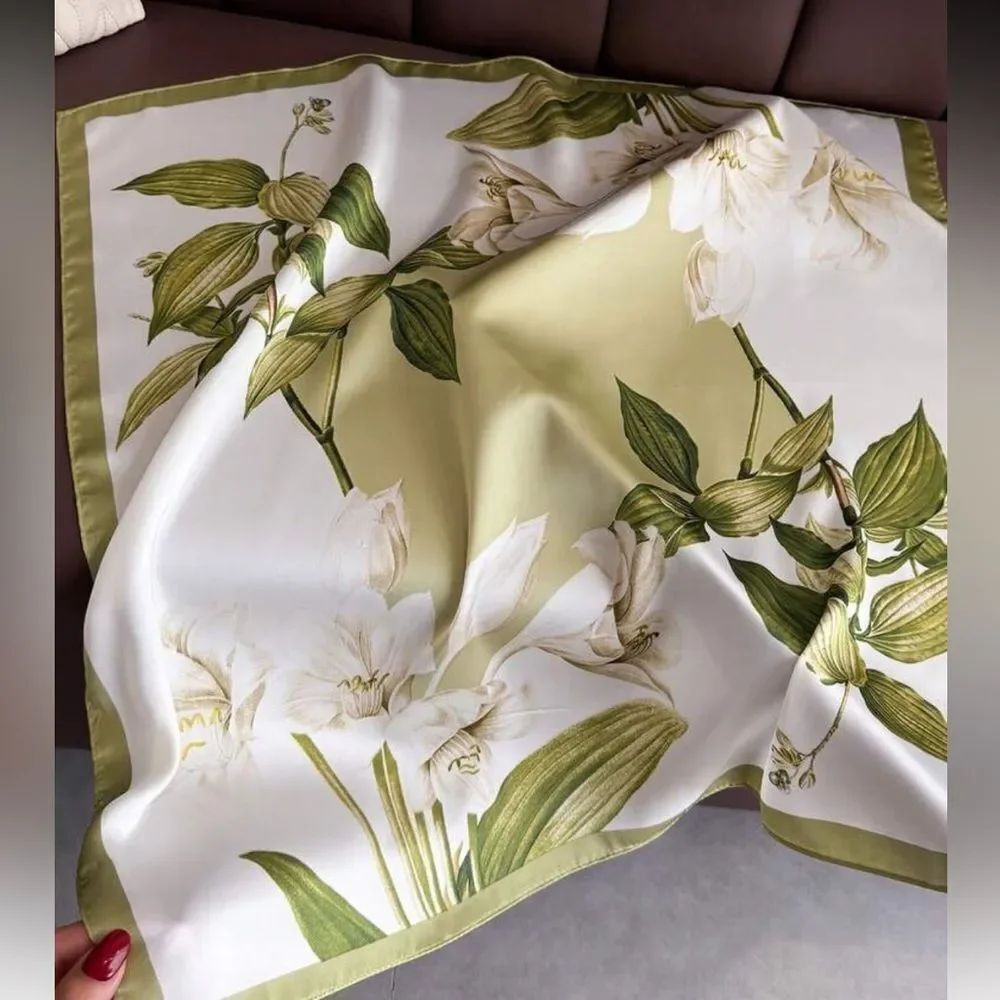 Floral Green Scarf S96